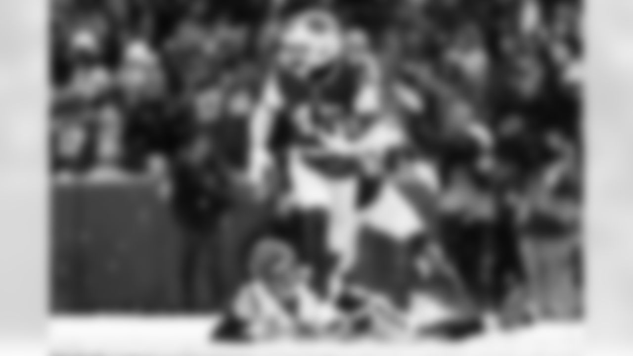 Buffalo Bills vs Cincinnati Bengals, Regular Season, December 07, 2025 at Highmark Stadium.