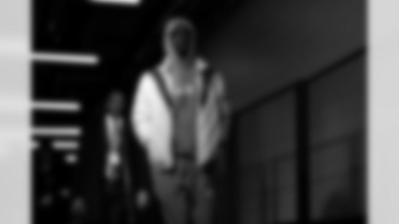 Cleveland Browns vs Buffalo Bills, Regular Season, December 21, 2025 at Huntington Bank Field.