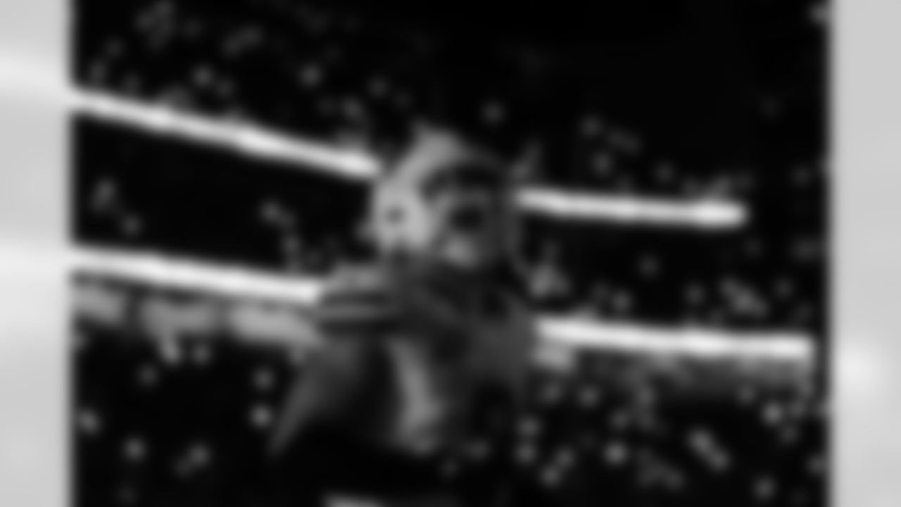 Houston Texans vs Buffalo Bills, Regular Season, November 20, 2025 at NRG Stadium.