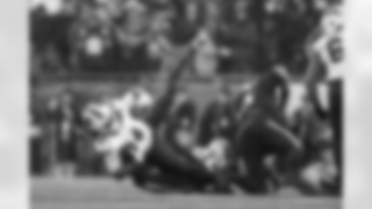 New England Patriots vs Buffalo Bills, Regular Season, December 14, 2025 at Gillette Stadium.