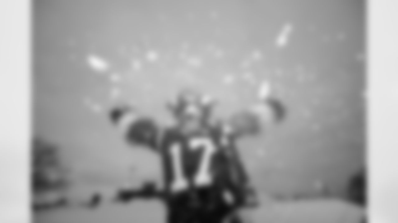 Buffalo Bills vs New York Jets, Regular Season, January 04, 2026 at Highmark Stadium.