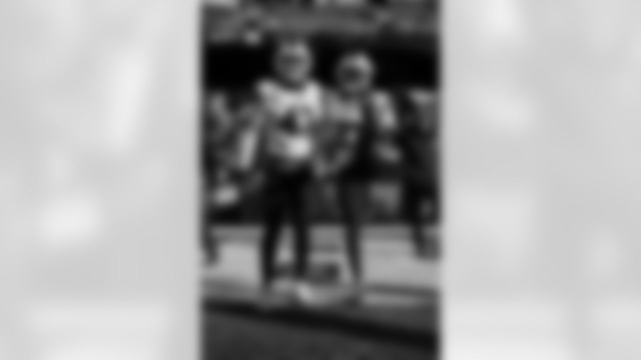 Cleveland Browns vs Buffalo Bills, Regular Season, December 21, 2025 at Huntington Bank Field.