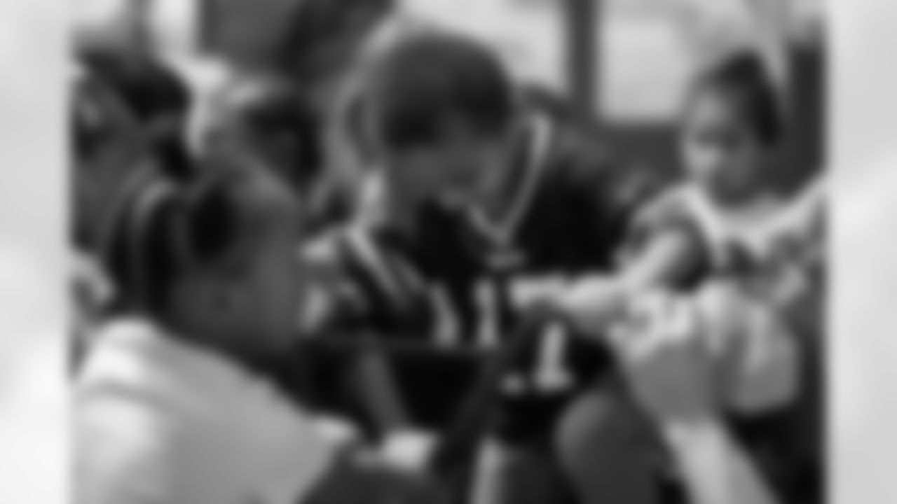 Huddle for Hunger Community Visit, October 16, 2025 at Arthur O. Eve, Buffalo Public School #61.