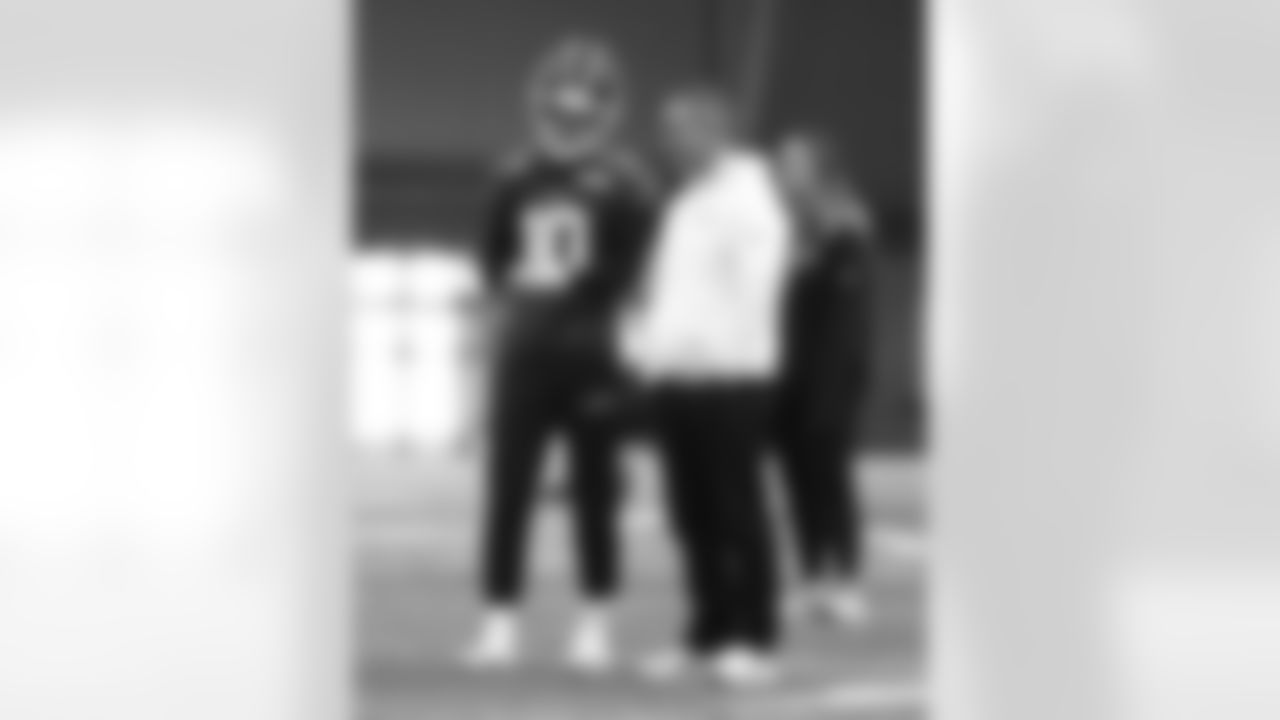 Khalil Shakir (10), Brandon Beane. Buffalo Bills Week 18 Practice, January 02, 2026 at Highmark Stadium.