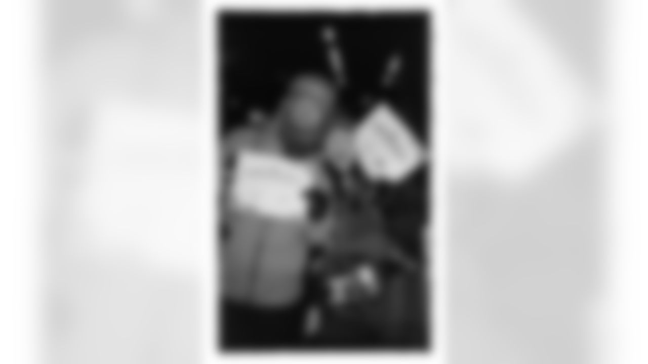 Buffalo Bills vs New York Jets, Regular Season, January 04, 2026 at Highmark Stadium.