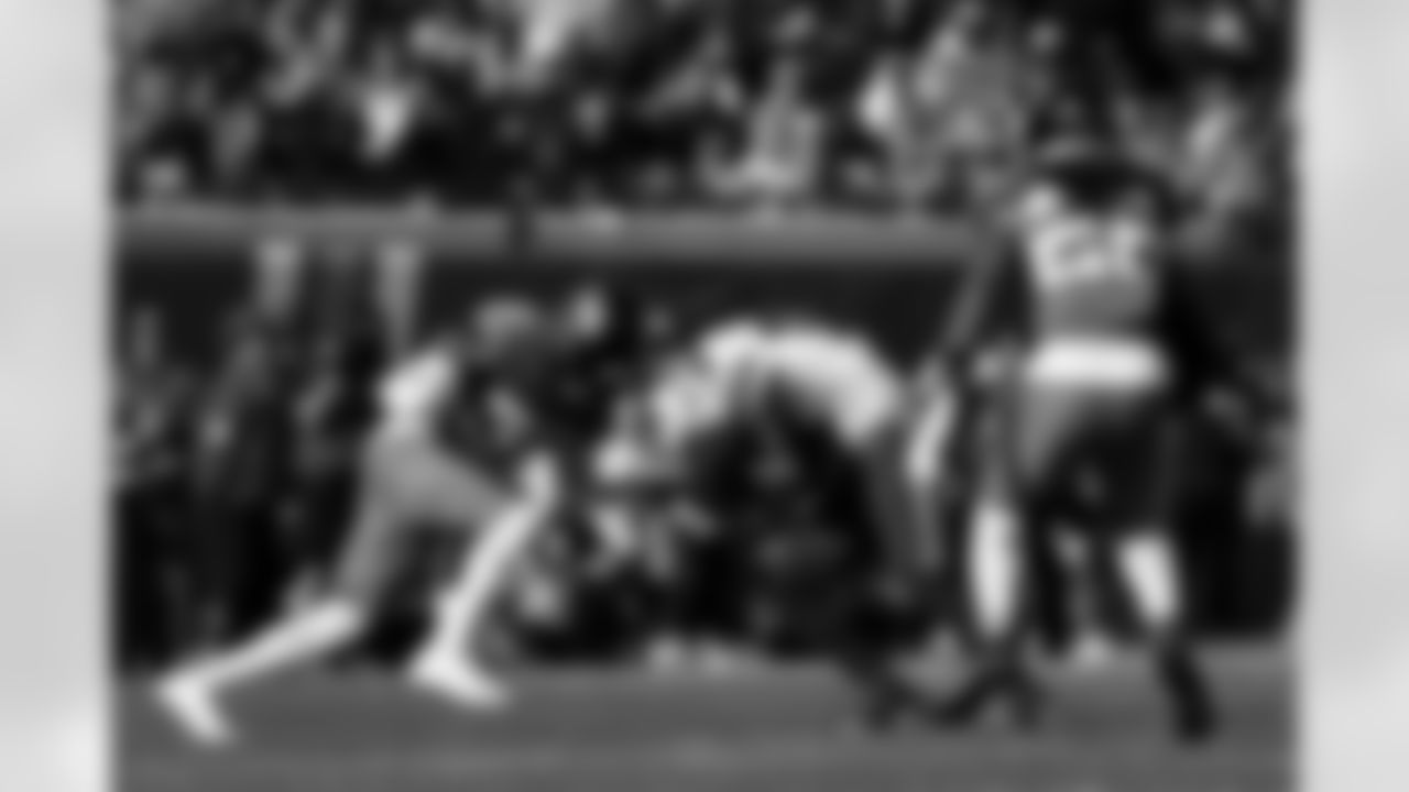 Buffalo Bills vs Jacksonville Jaguars, Wild Card Weekend, January 11, 2026 at EverBank Stadium.