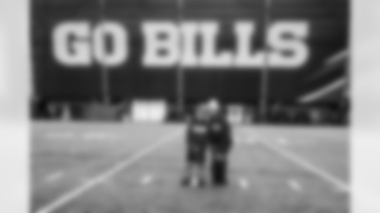 Buffalo Bills vs Philadelphia Eagles, Regular Season, December 28, 2025 at Highmark Stadium.