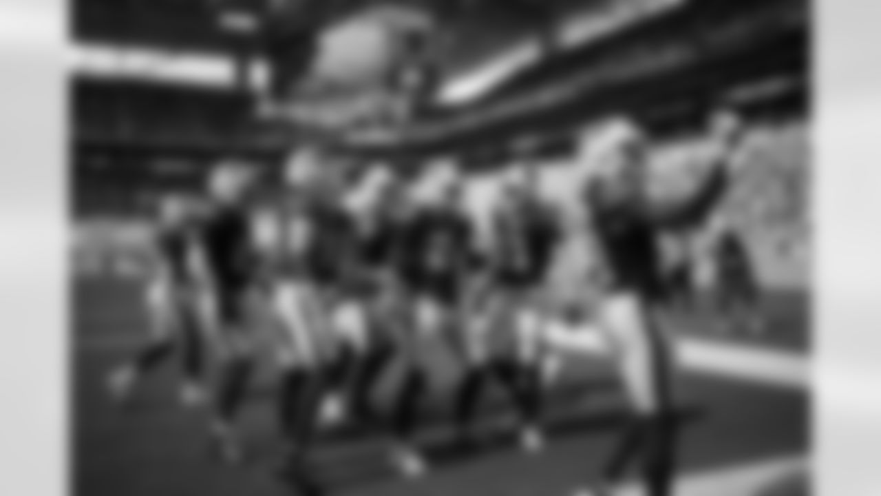 Miami Dolphins vs Buffalo Bills, Regular Season, November 09, 2025 at Hard Rock Stadium.