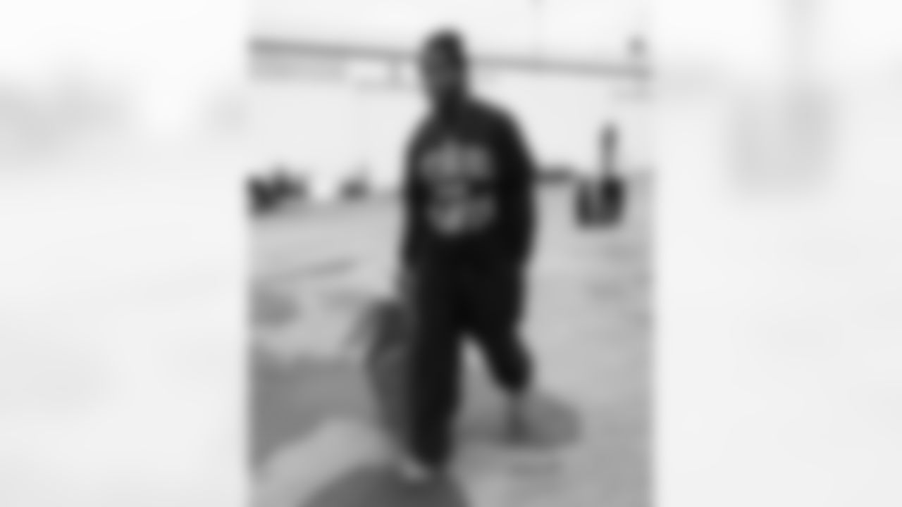 Cam Lewis (39). Buffalo Bills travel to Pittsburgh, November 29, 2025 at Buffalo Niagara International Airport.