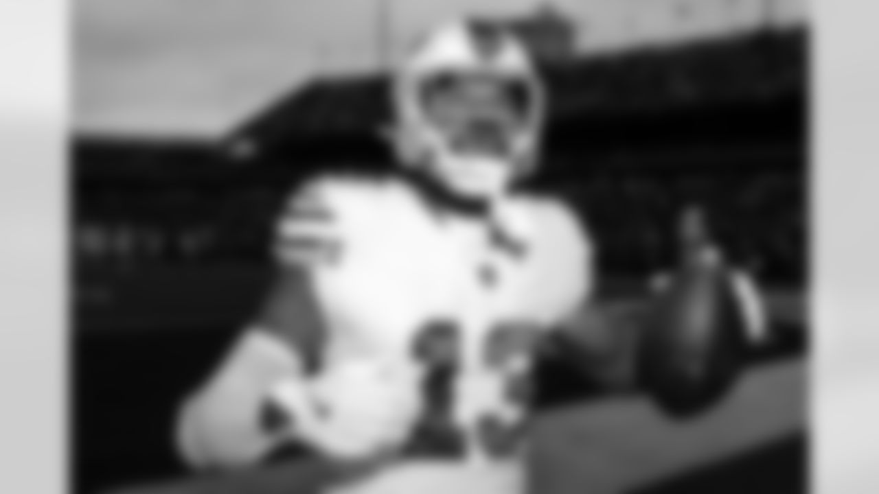 Buffalo Bills vs Tampa Bay Buccaneers, Regular Season, November 16, 2025 at Highmark Stadium.