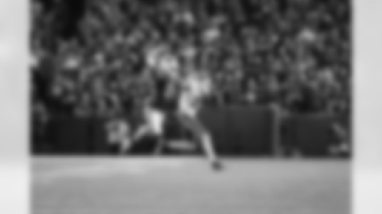 Buffalo Bills vs Kansas City Chiefs, Regular Season, November 02, 2025 at Highmark Stadium.