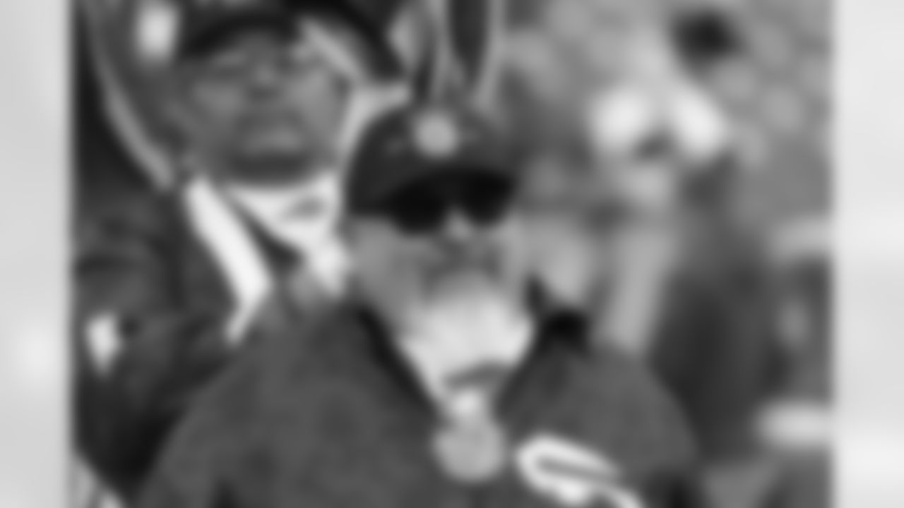 Buffalo Bills vs Tampa Bay Buccaneers, Regular Season, November 16, 2025 at Highmark Stadium.