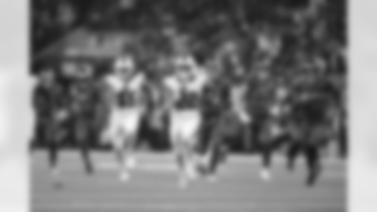 Houston Texans vs Buffalo Bills, Regular Season, November 20, 2025 at NRG Stadium.