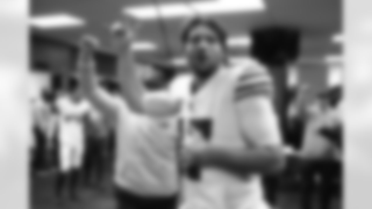 Buffalo Bills vs Tampa Bay Buccaneers, Regular Season, November 16, 2025 at Highmark Stadium.