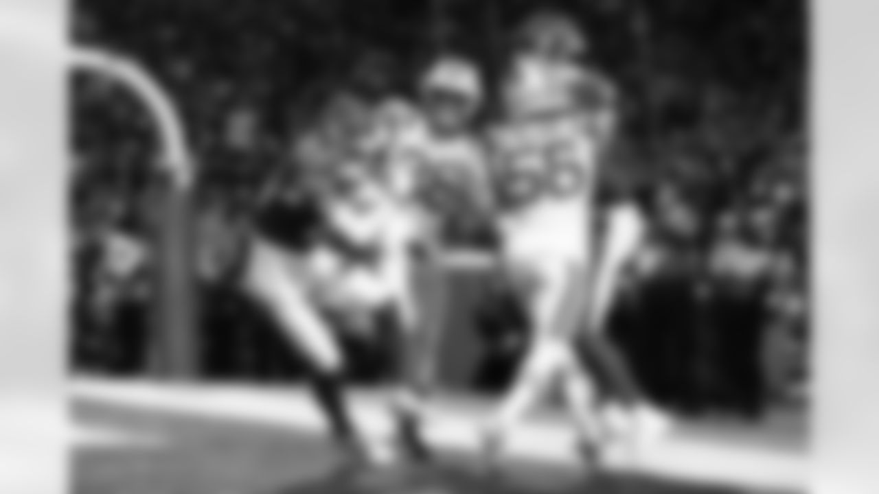 Buffalo Bills vs New York Jets, Regular Season, January 04, 2026 at Highmark Stadium.