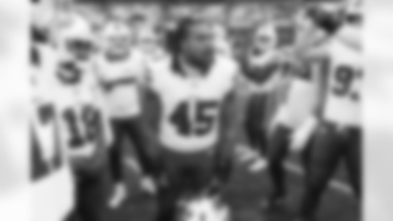 New England Patriots vs Buffalo Bills, Regular Season, December 14, 2025 at Gillette Stadium.