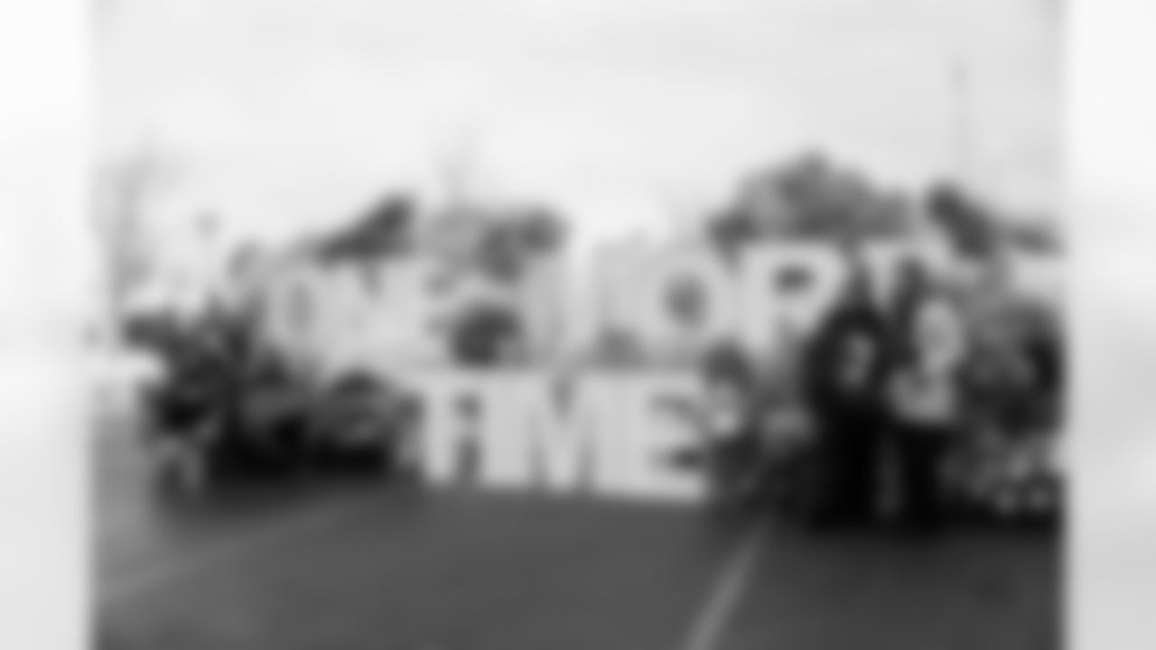 Buffalo Bills vs New York Jets, Regular Season, January 04, 2026 at Highmark Stadium.