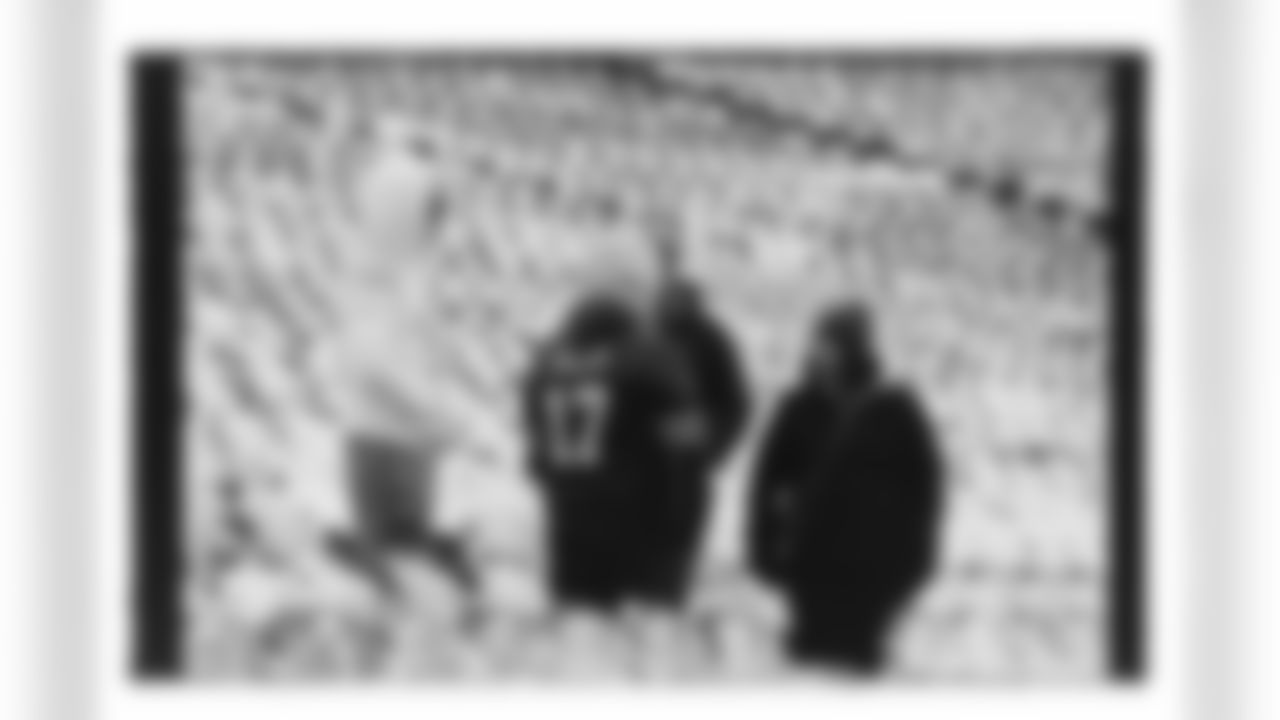 Buffalo Bills vs New York Jets, Regular Season, January 04, 2026 at Highmark Stadium.