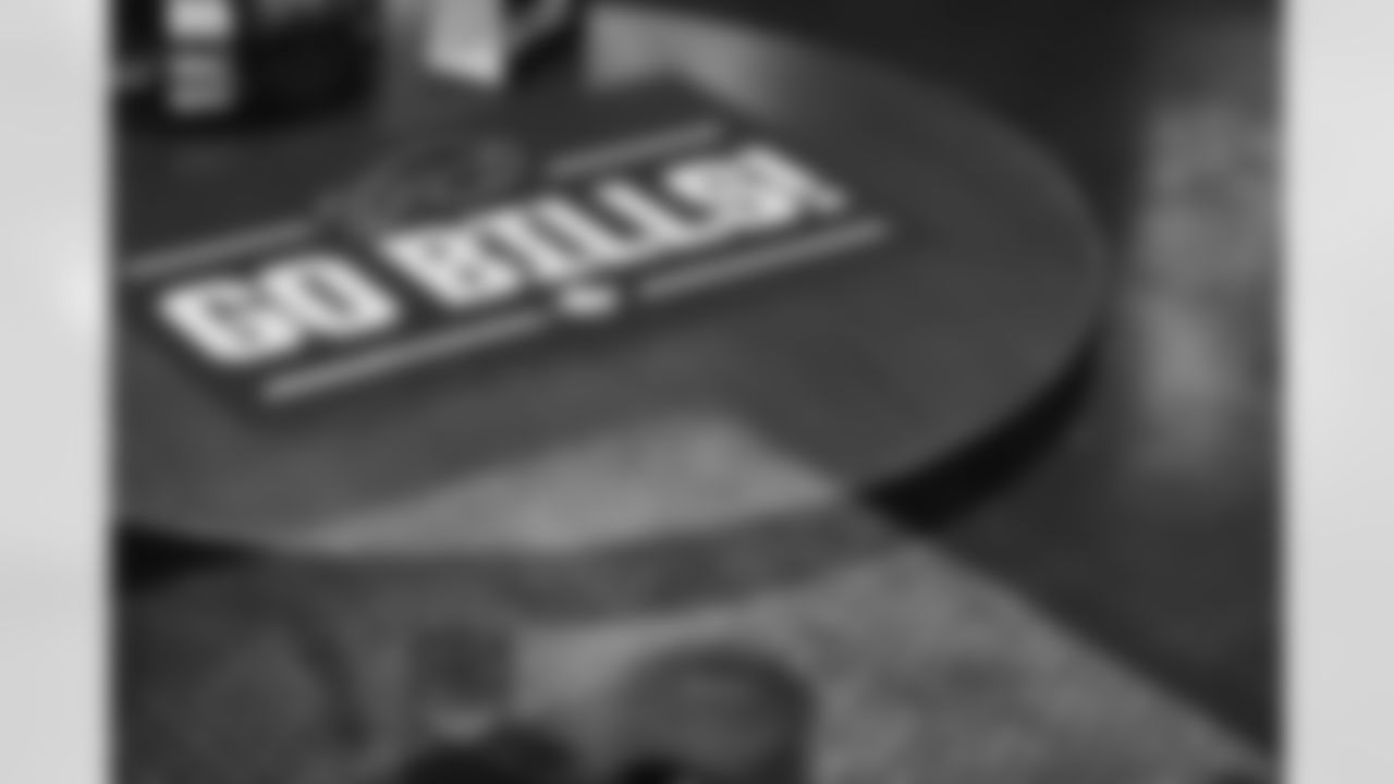 Bills v Chiefs Montreal Watch Party, November 02, 2025 at La Belle et La Boeuf.