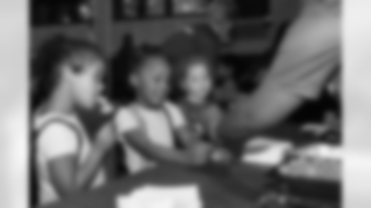 Huddle for Hunger Community Visit, October 16, 2025 at Arthur O. Eve, Buffalo Public School #61.