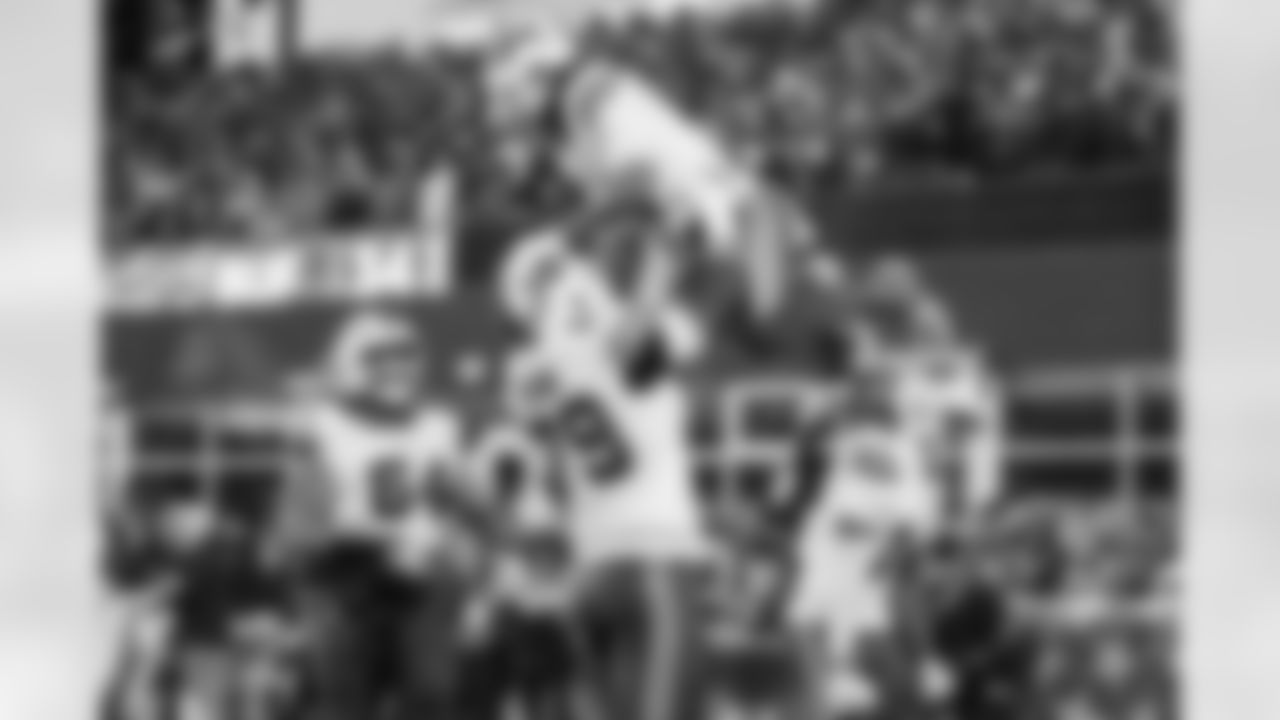 New England Patriots vs Buffalo Bills, Regular Season, December 14, 2025 at Gillette Stadium.