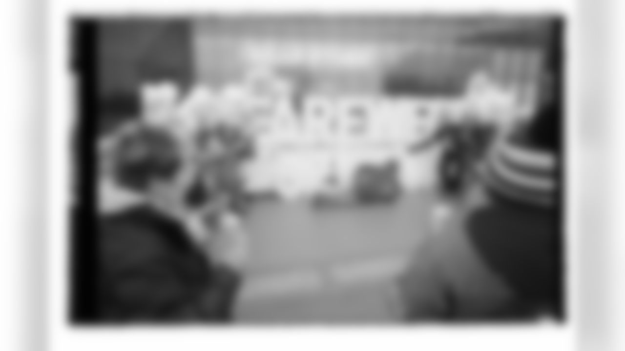 Buffalo Bills vs New York Jets, Regular Season, January 04, 2026 at Highmark Stadium.