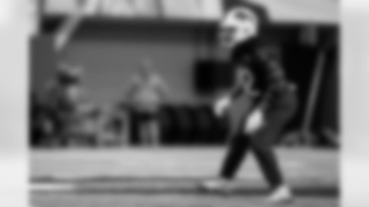 Dorian Williams (42). Buffalo Bills Week 16 Practice, December 18, 2025 at Buffalo Bills Training Center.