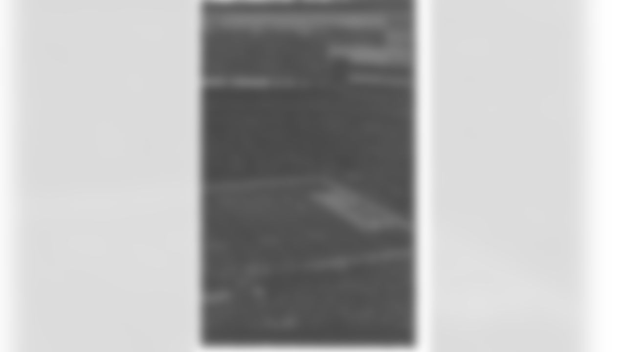 Buffalo Bills vs Tampa Bay Buccaneers, Regular Season, November 18, 2025 at Highmark Stadium.