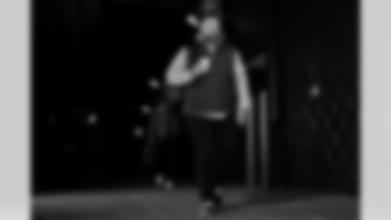 New England Patriots vs Buffalo Bills, Regular Season, December 14, 2025 at Gillette Stadium.