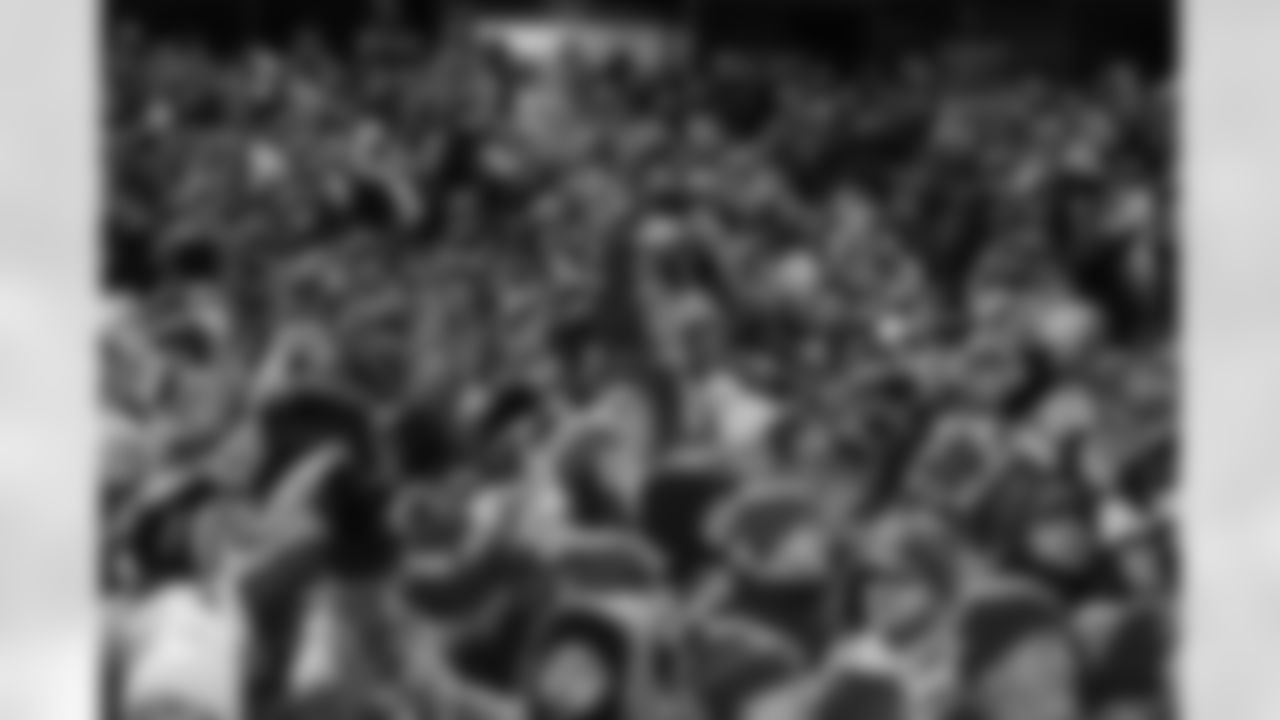 Buffalo Bills vs New York Jets, Regular Season, January 04, 2026 at Highmark Stadium.