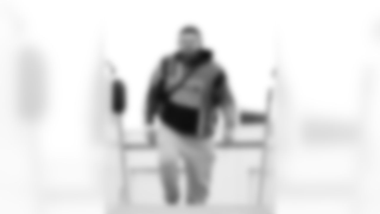 Alec Anderson (70). Buffalo Bills travel to Cleveland, December 20, 2025 at Buffalo Niagara International Airport.