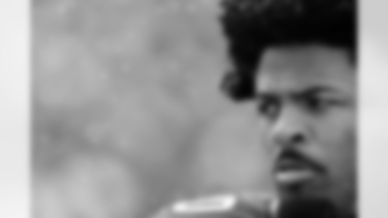 Buffalo Bills vs Cincinnati Bengals, Regular Season, December 07, 2025 at Highmark Stadium.