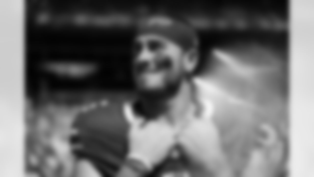 Miami Dolphins vs Buffalo Bills, Regular Season, November 09, 2025 at Hard Rock Stadium.