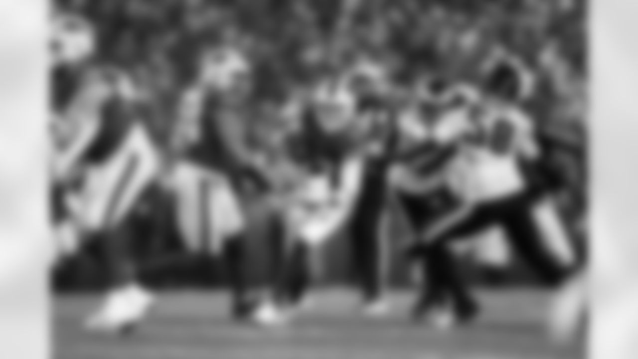 Buffalo Bills vs Philadelphia Eagles, Regular Season, December 28, 2025 at Highmark Stadium.