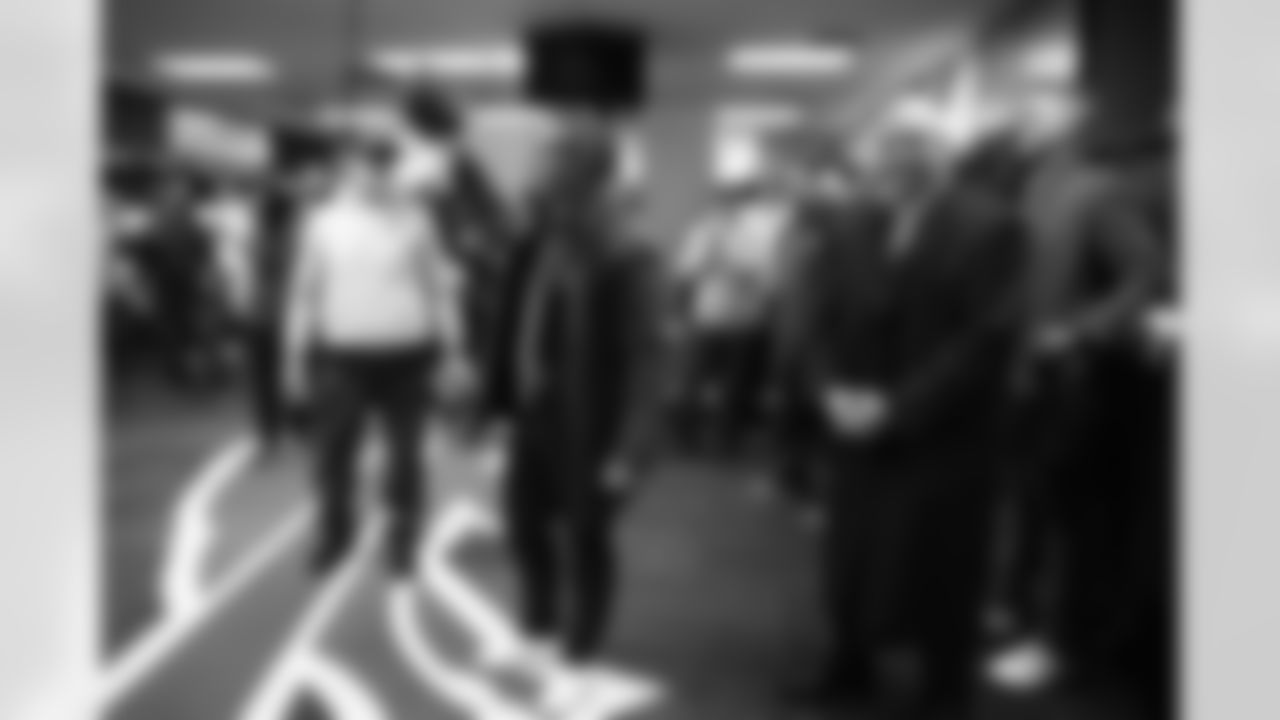 Buffalo Bills vs Tampa Bay Buccaneers, Regular Season, November 16, 2025 at Highmark Stadium.