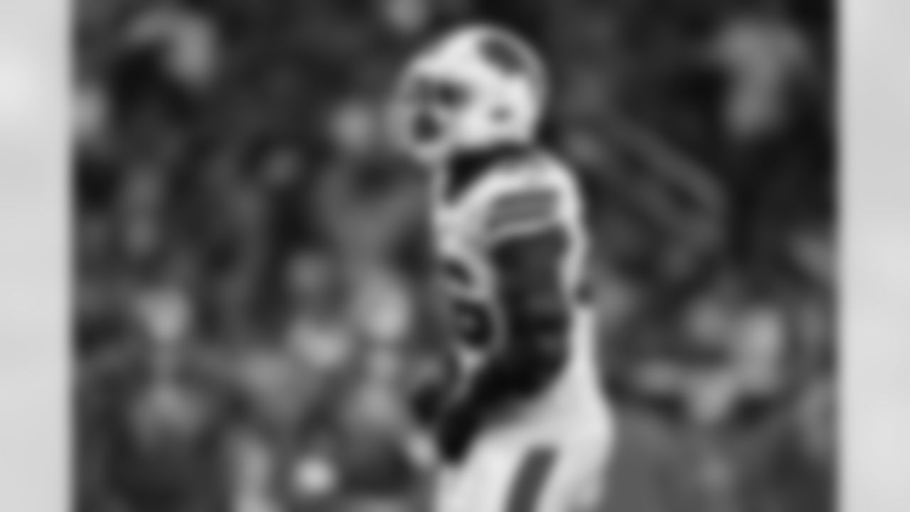 Houston Texans vs Buffalo Bills, Regular Season, November 20, 2025 at NRG Stadium.