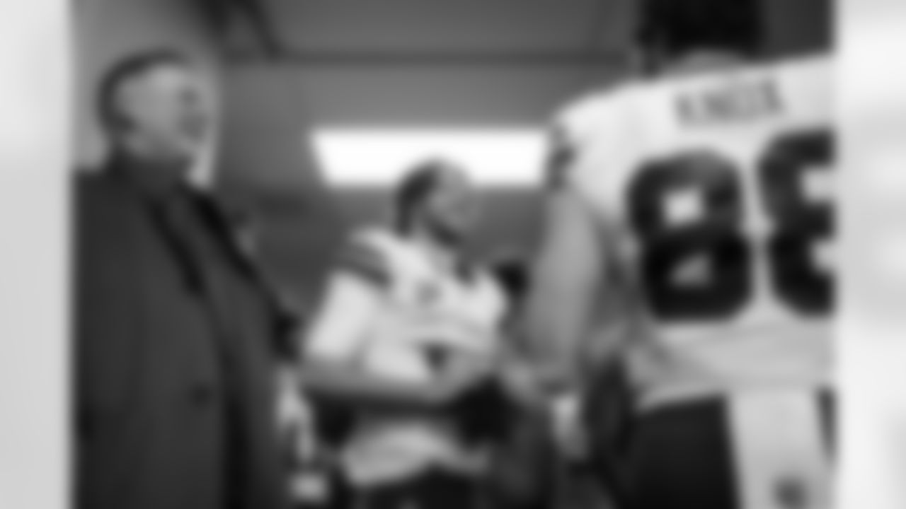 New England Patriots vs Buffalo Bills, Regular Season, December 14, 2025 at Gillette Stadium.