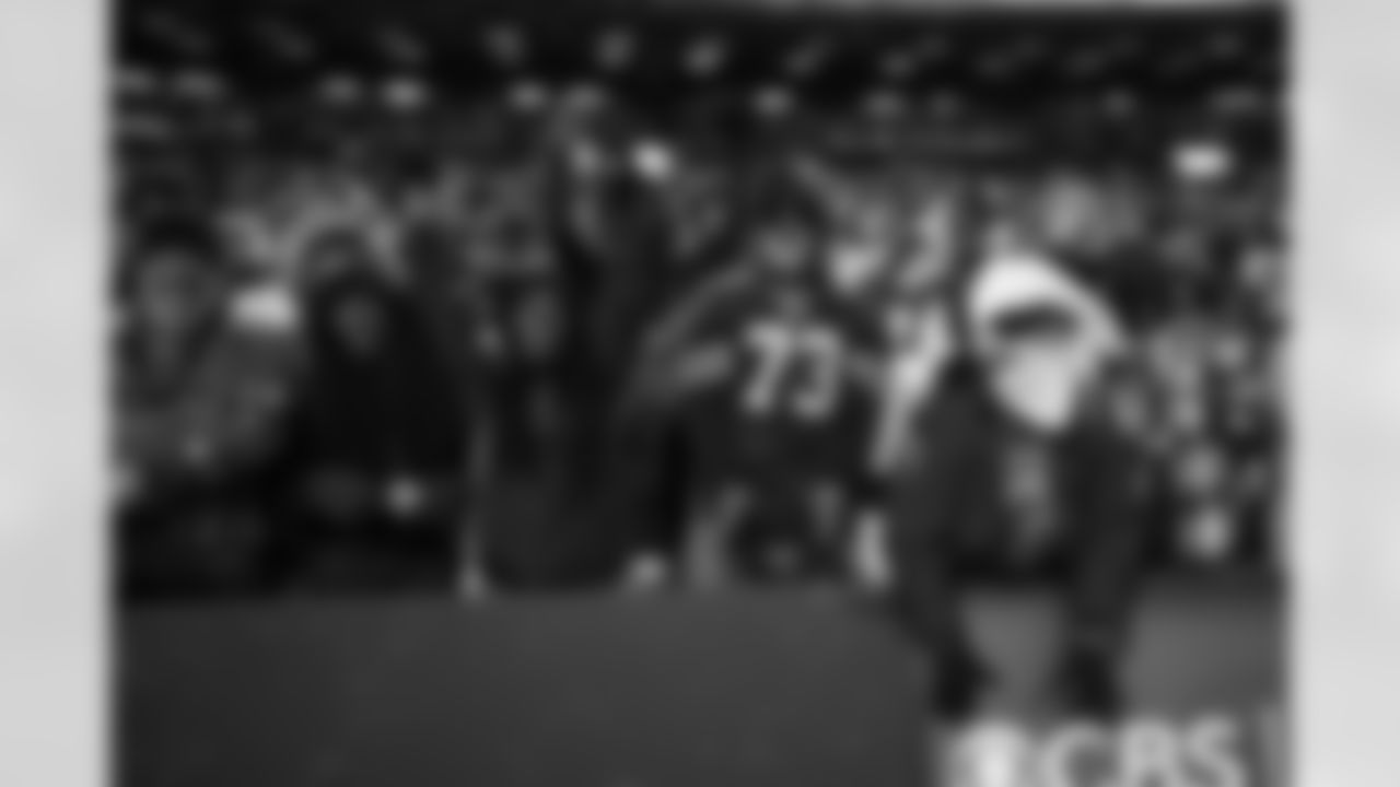 Buffalo Bills vs New York Jets, Regular Season, January 04, 2026 at Highmark Stadium.