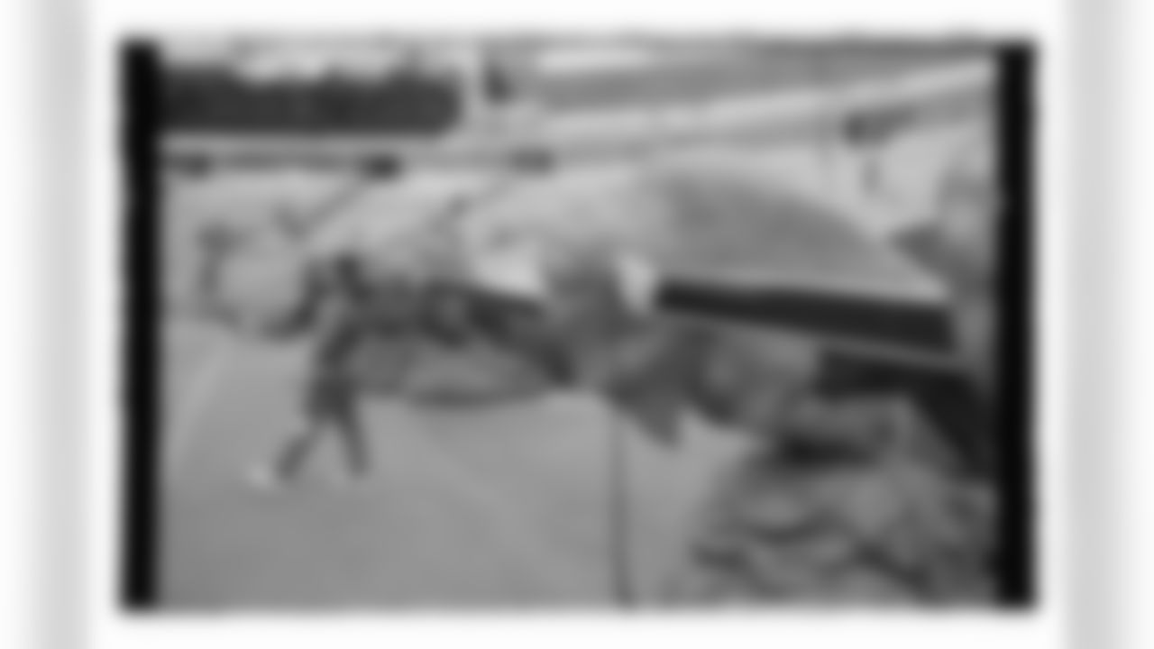 Buffalo Bills vs New York Jets, Regular Season, January 04, 2026 at Highmark Stadium.