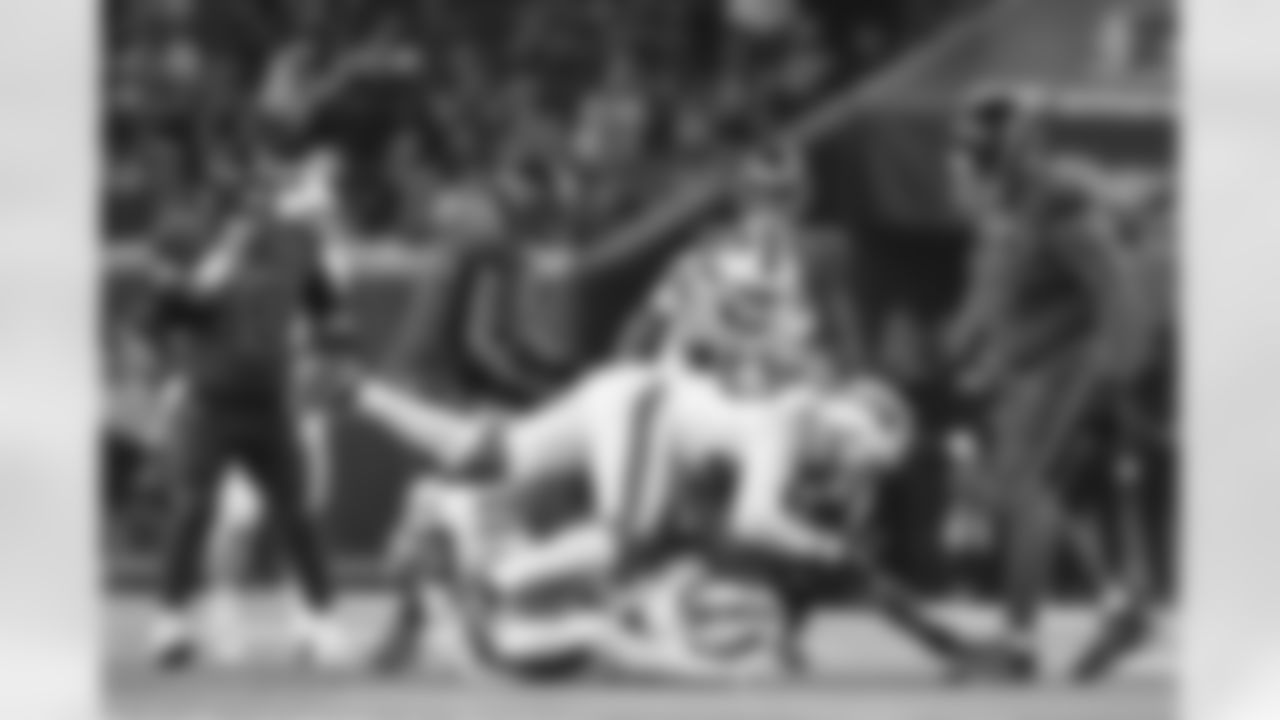 Houston Texans vs Buffalo Bills, Regular Season, November 20, 2025 at NRG Stadium.