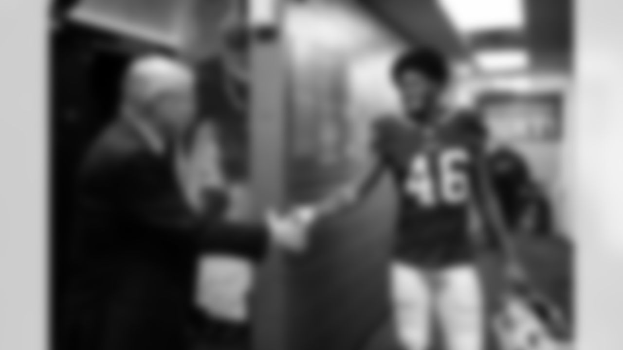 Buffalo Bills vs New York Jets, Regular Season, December 29, 2024 at Highmark Stadium.