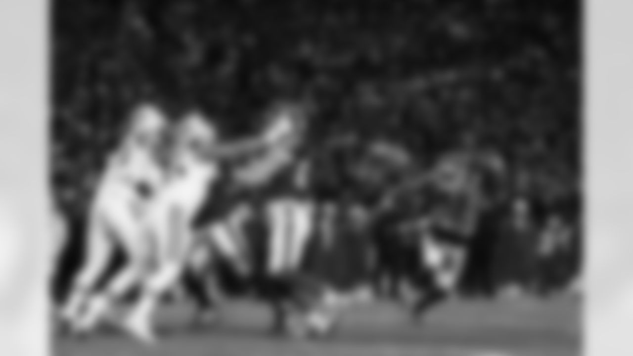 Buffalo Bills vs New York Jets, Regular Season, January 04, 2026 at Highmark Stadium.