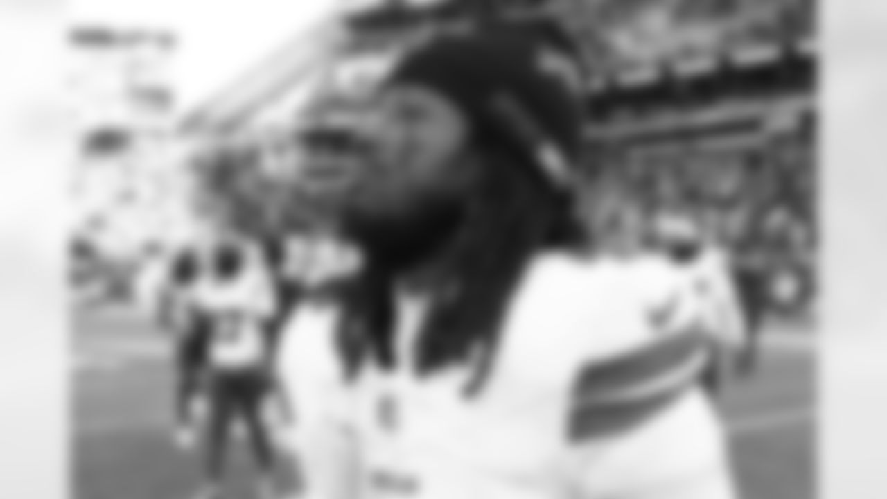 Cleveland Browns vs Buffalo Bills, Regular Season, December 21, 2025 at Huntington Bank Field.