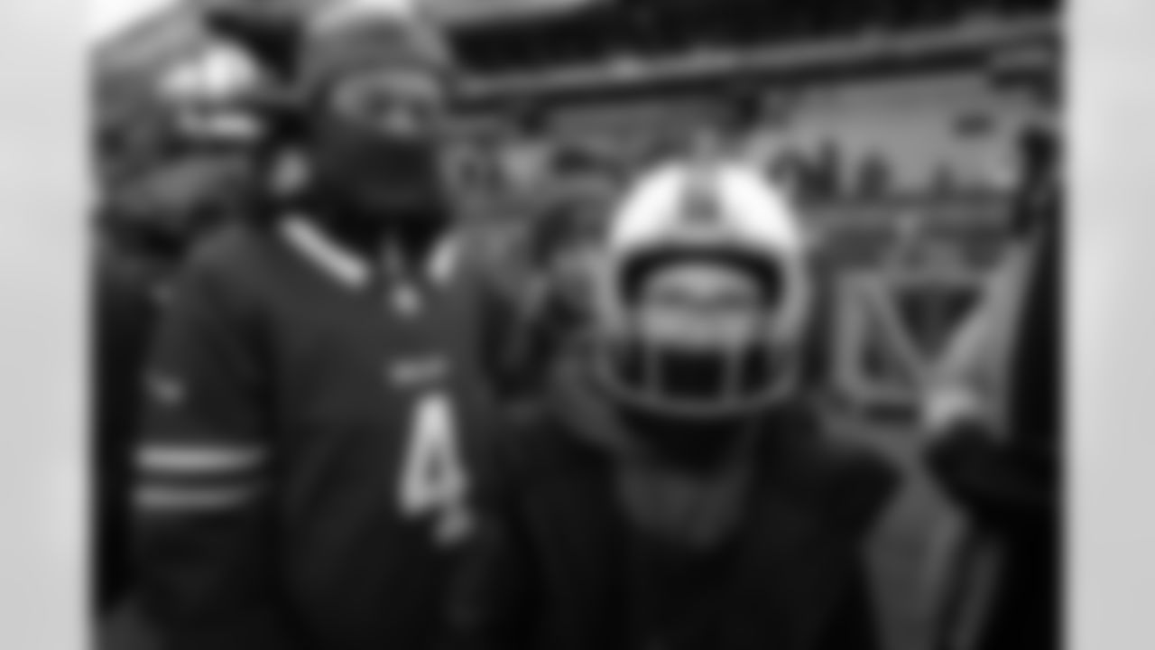 Cleveland Browns vs Buffalo Bills, Regular Season, December 21, 2025 at Huntington Bank Field.