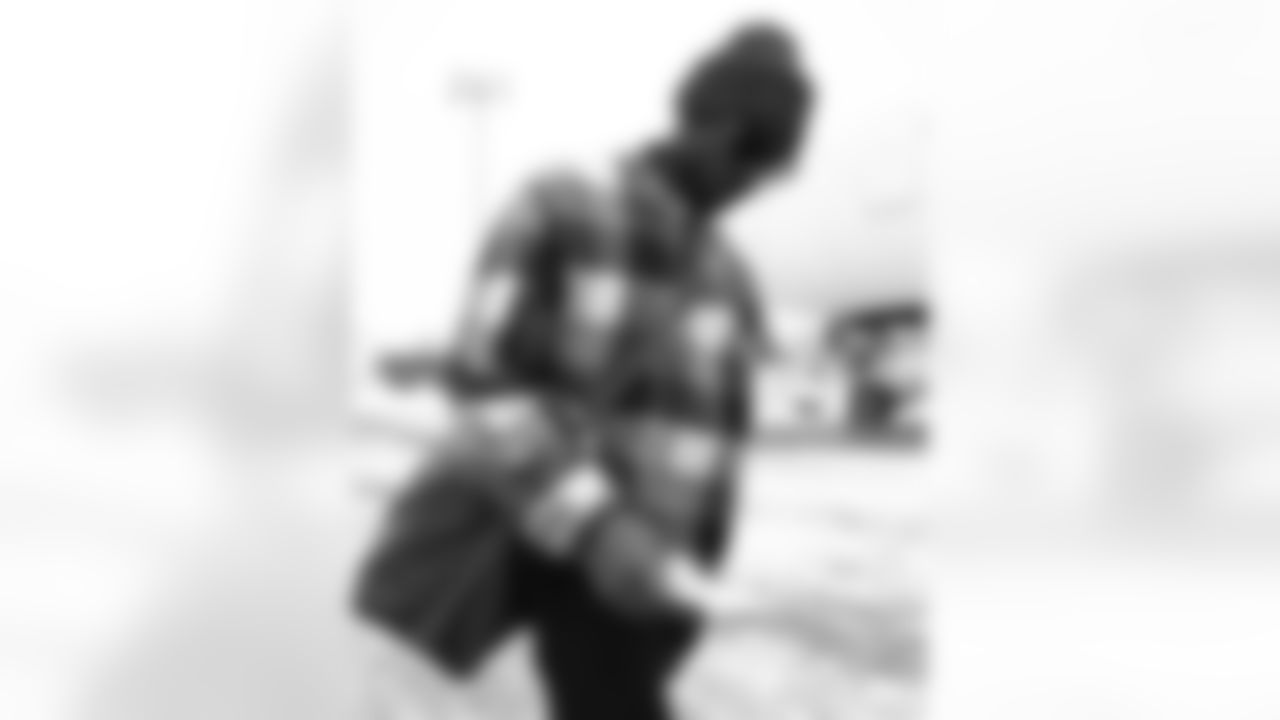 Sam Franklin Jr. (28). Buffalo Bills travel to Foxborough, December 13, 2025 at Buffalo Niagara International Airport.