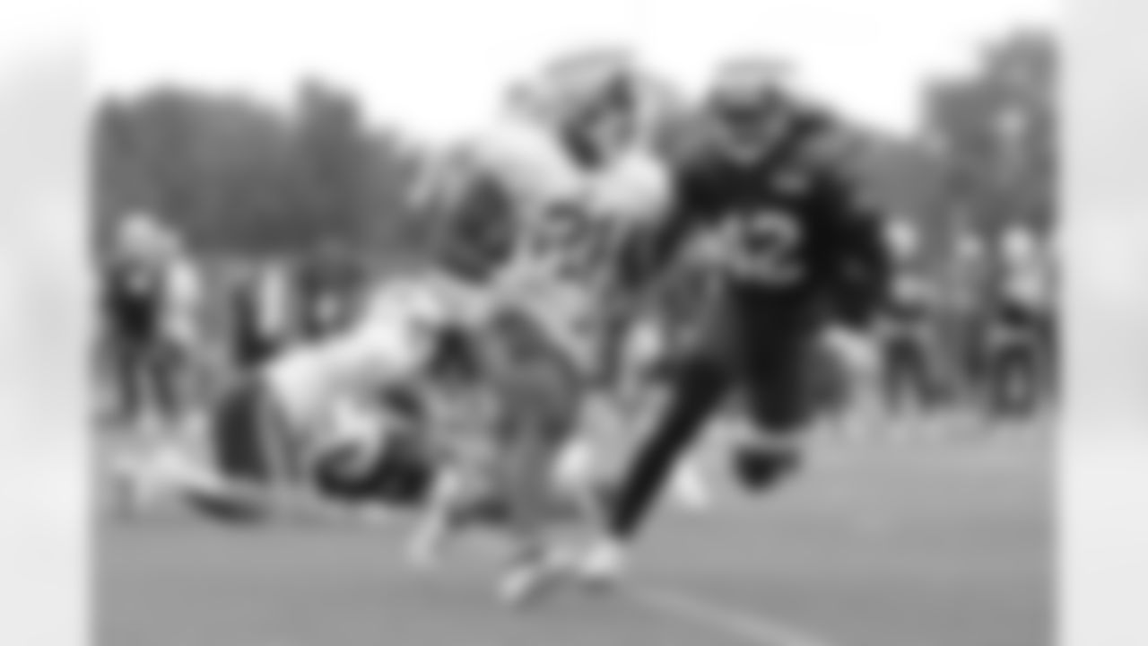 Darrynton Evans (21), Dorian Williams (42). Buffalo Bills Training Camp, August 13, 2025 at Buffalo Bills Training Facility.