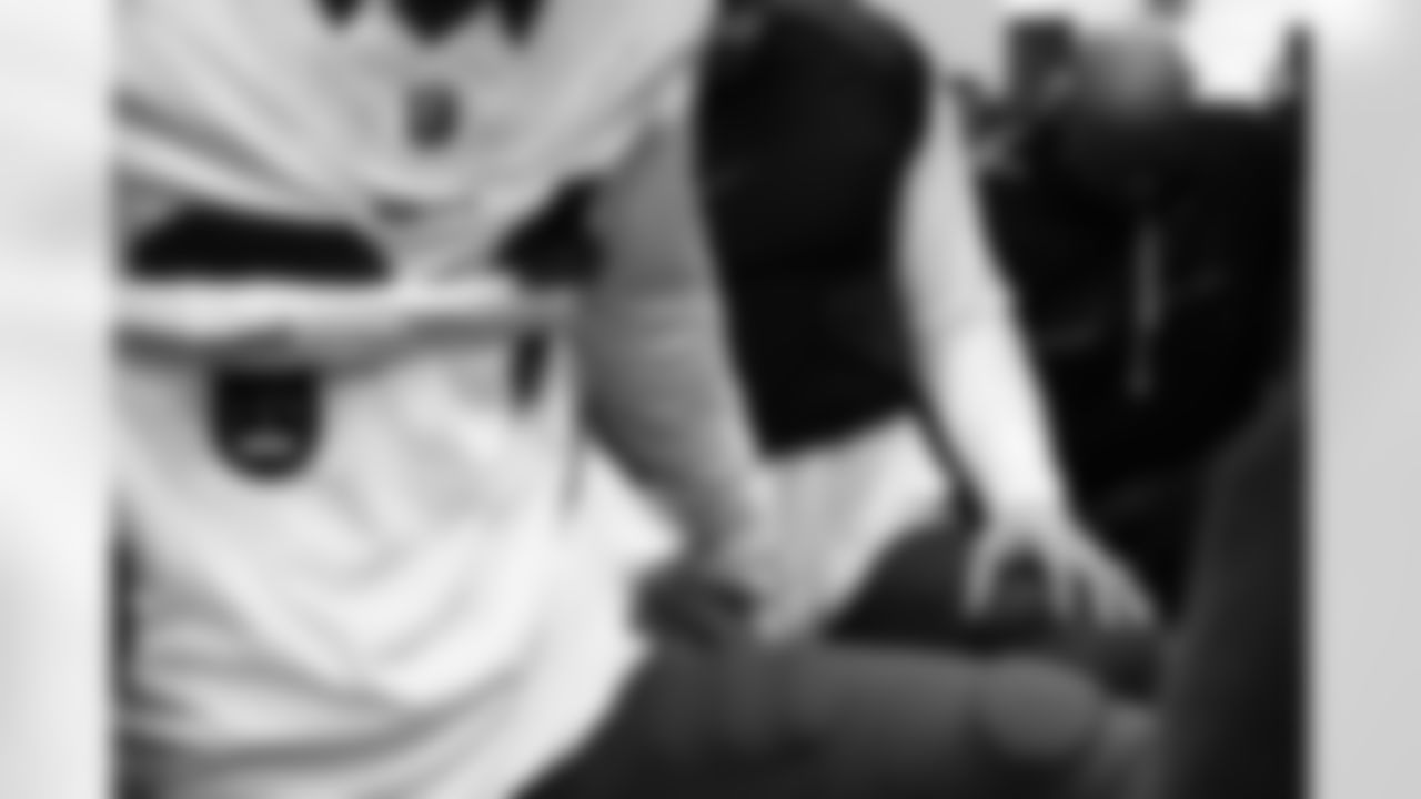 Cleveland Browns vs Buffalo Bills, Regular Season, December 21, 2025 at Huntington Bank Field.