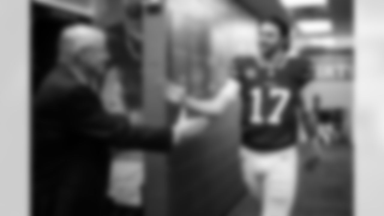 Buffalo Bills vs New York Jets, Regular Season, December 29, 2024 at Highmark Stadium.
