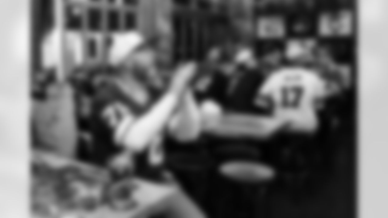 Bills v Chiefs Montreal Watch Party, November 02, 2025 at La Belle et La Boeuf.