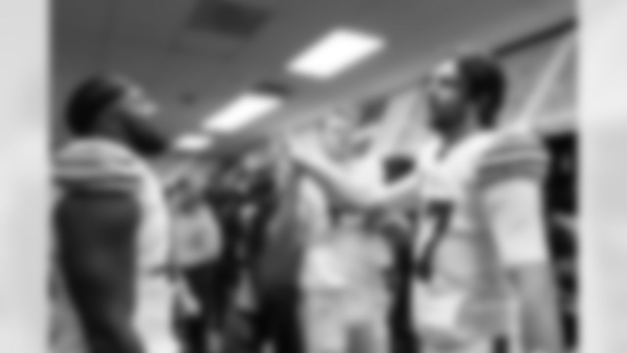 Buffalo Bills vs Tampa Bay Buccaneers, Regular Season, November 16, 2025 at Highmark Stadium.